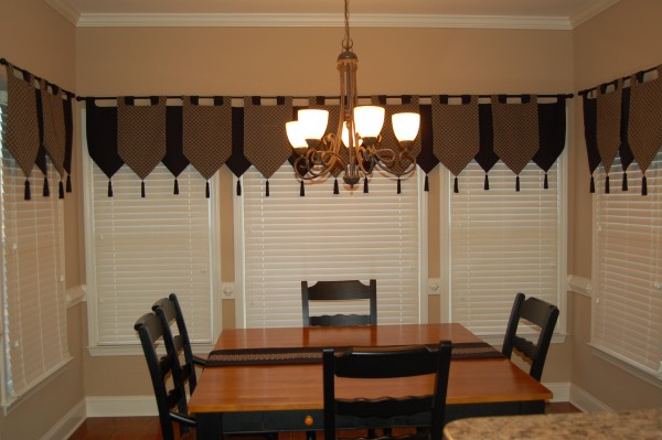 Kitchen-Window-Curtains-In-Home-Accessories