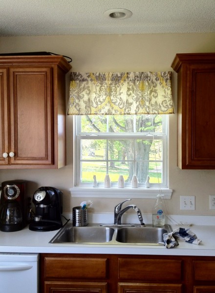 dapur-tingkap-tingkap-langsir-diy-dapur-tingkap-valances-dengan-dua-mangkuk-dapur-sink-juga-imej