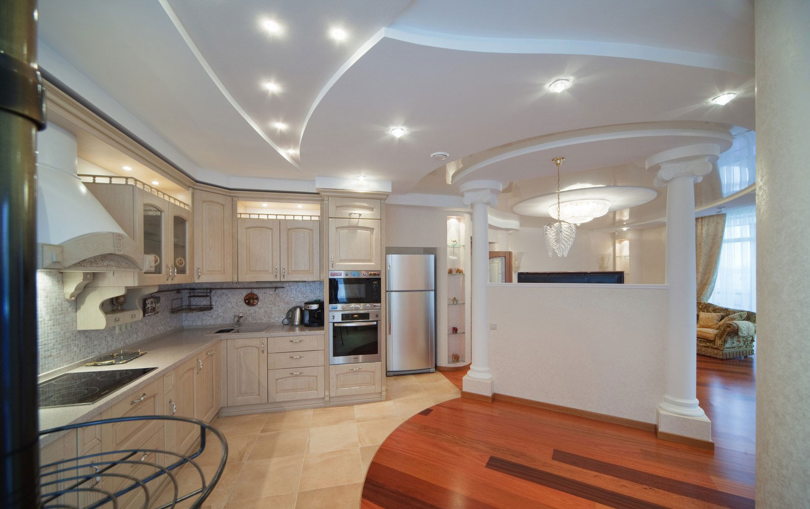 Partitioning between the kitchen and the spacious living room