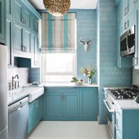 warna tiffany cerah dalam hiasan gambar lorong