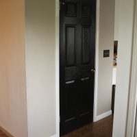 light aluminum skirting in the interior of the house picture