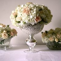 fresh flowers in the interior of the apartment picture