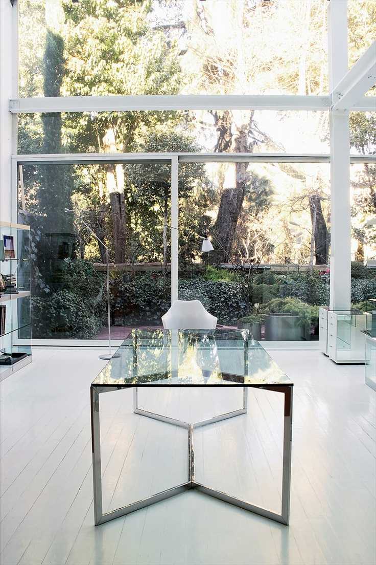 reflective glass in the interior of the apartment