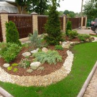 original design of the summer house design with flowers picture