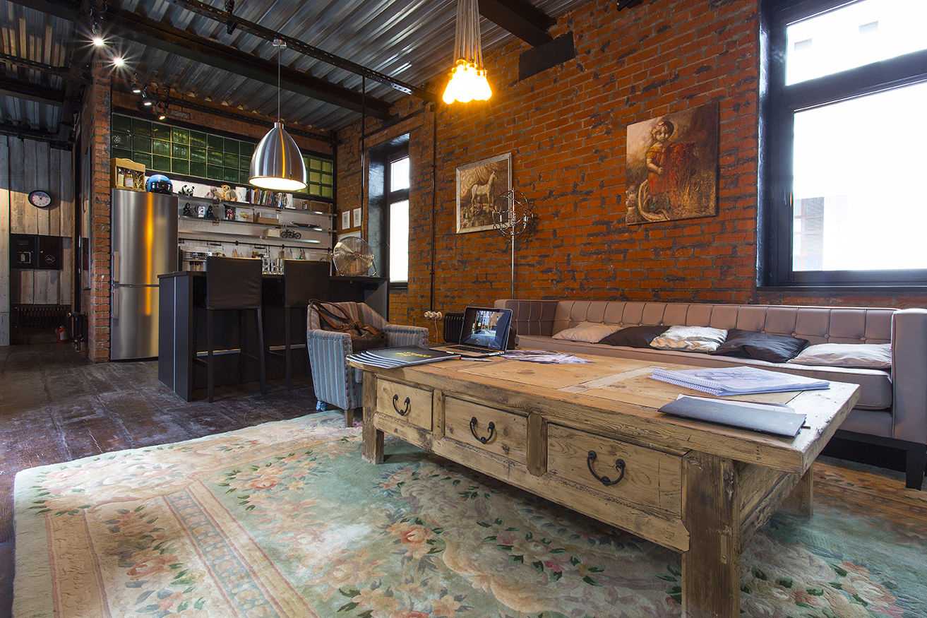 unusual decor of the living room with old boards