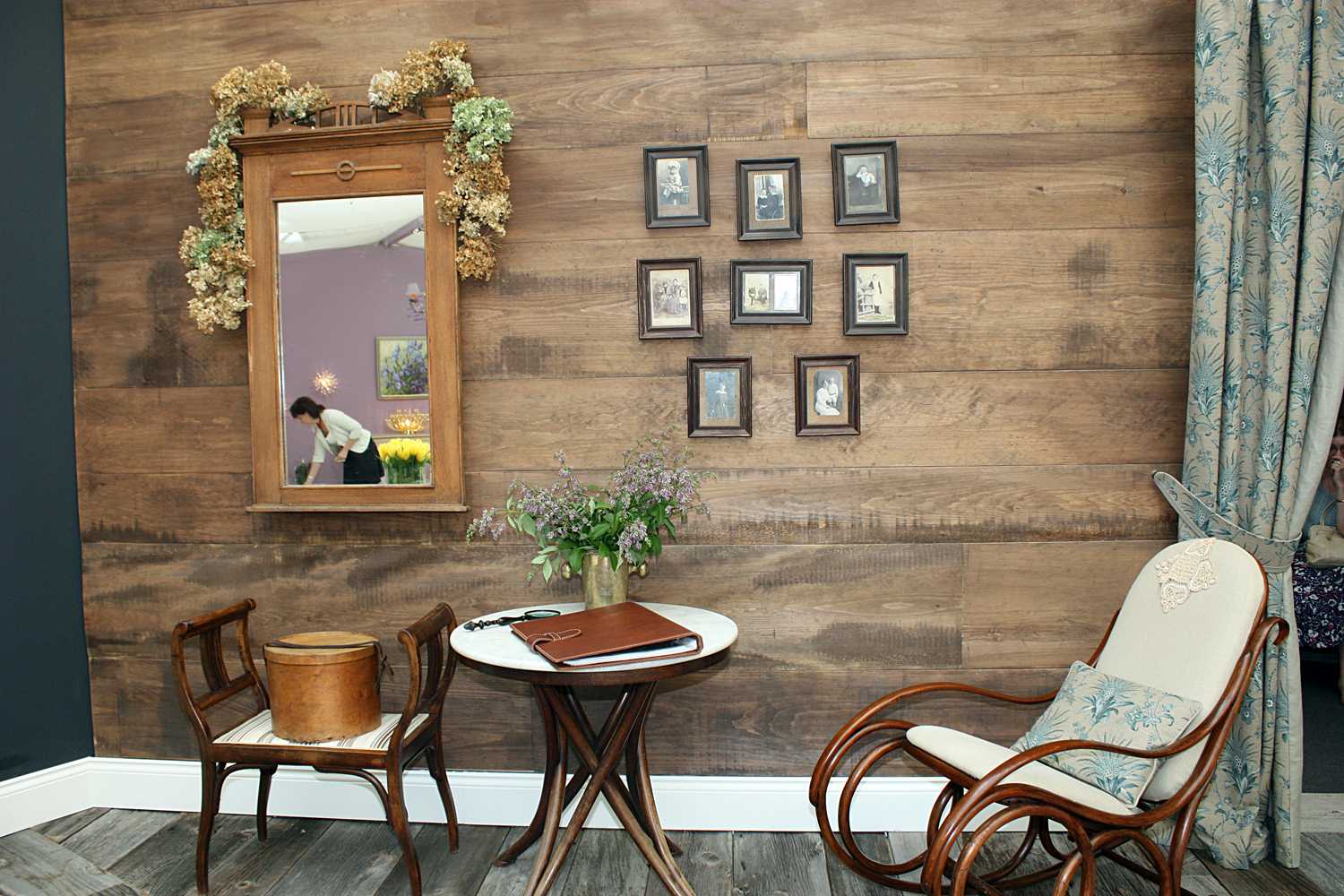 bright decor of the apartment with old boards