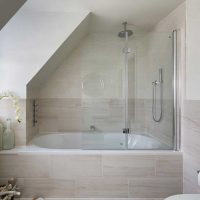 bright photo bathroom design