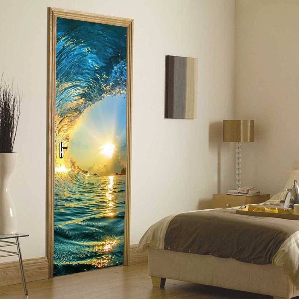 unusual decoration of interior doors with improvised materials