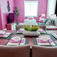 a combination of bright pink in home decor with other colors of the photo