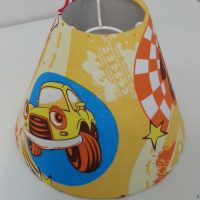 do-it-yourself lampshade decoration