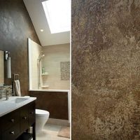 the idea of ​​colored decorative plaster in the decor of the bathroom photo