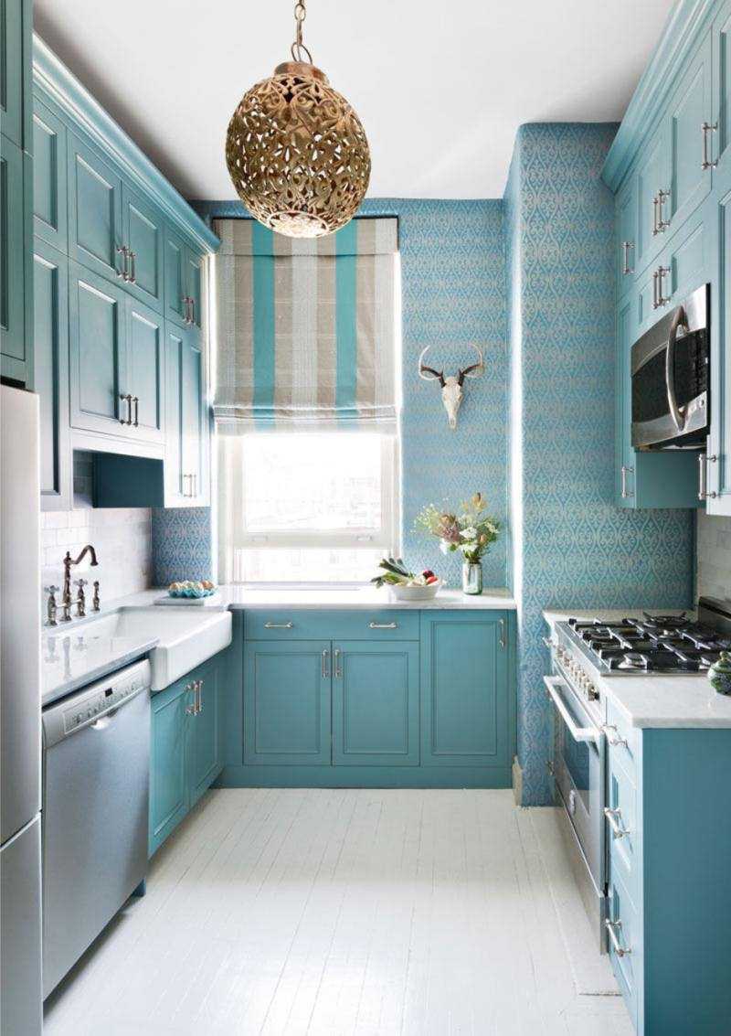 bright room style in blue