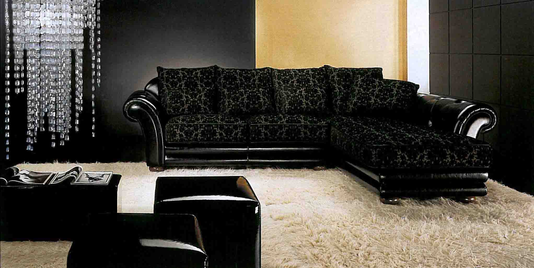 versi hiasan asal apartmen dengan sofa