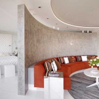 idea of ​​a beautiful room interior with decorative stucco photo