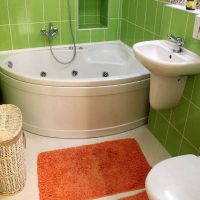 idea of ​​a bright bathroom interior with a corner bathroom photo