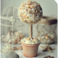 decor from shells a tree