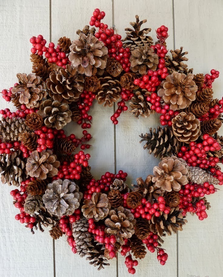 wreath of cones for the new year