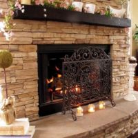 An example of using an unusual Russian stove in a modern interior photo