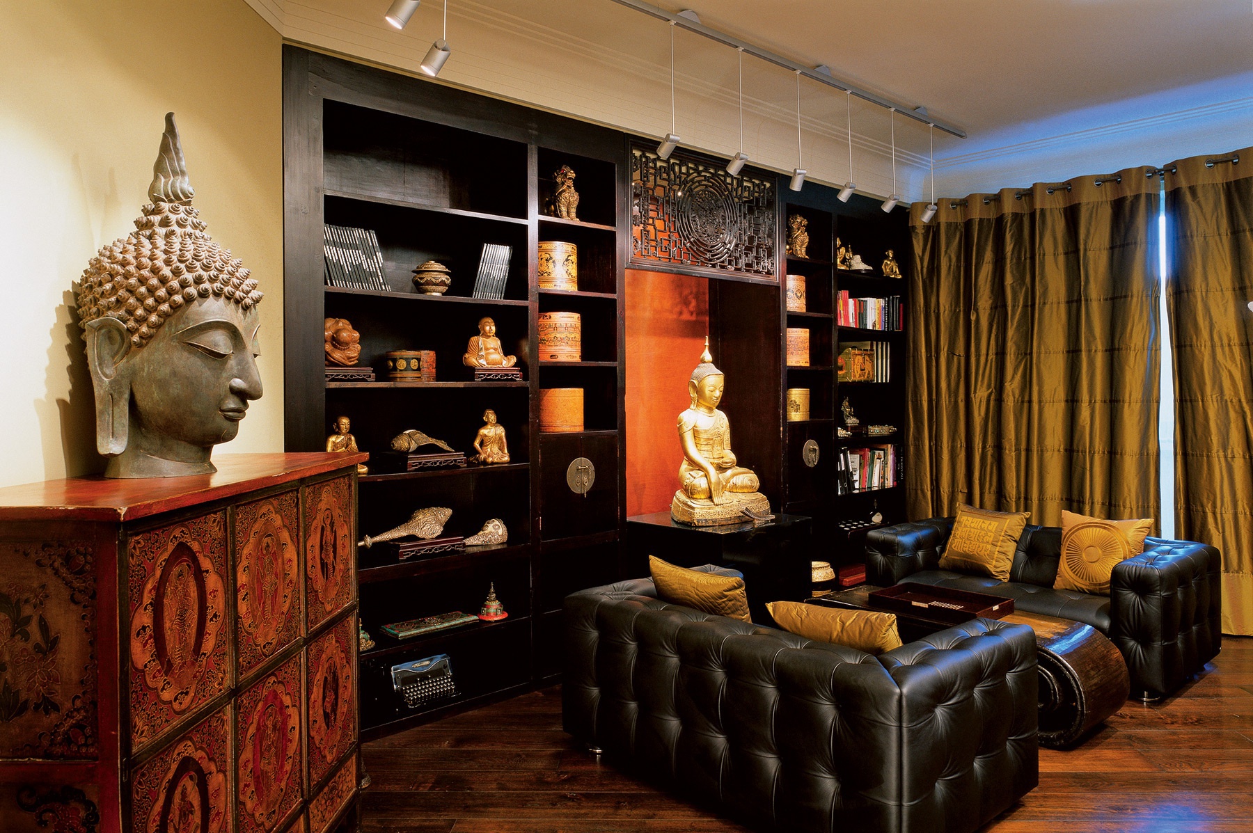 ethnic style room