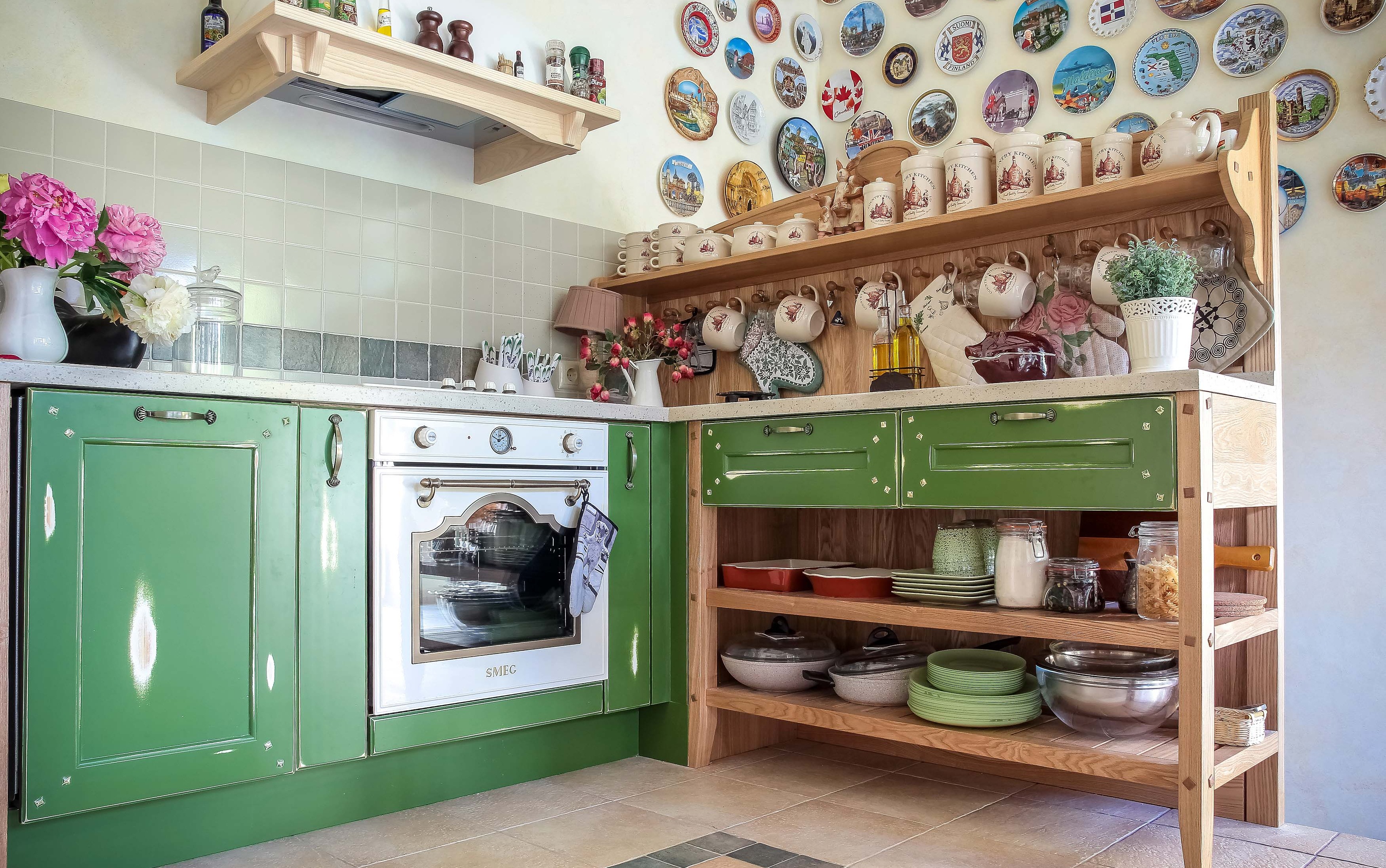 kitchen without cupboards