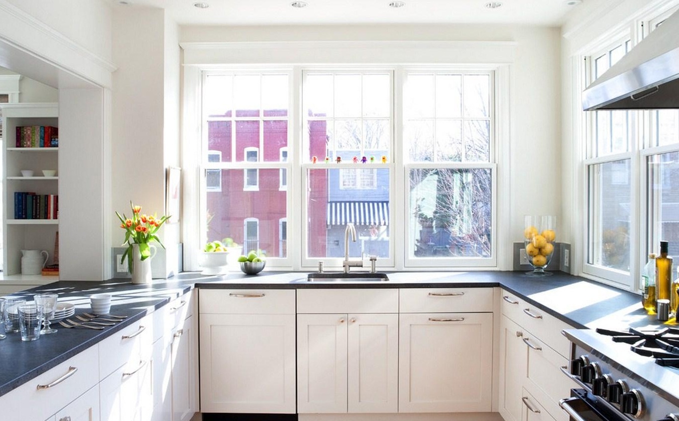 kitchen layout without upper cupboards