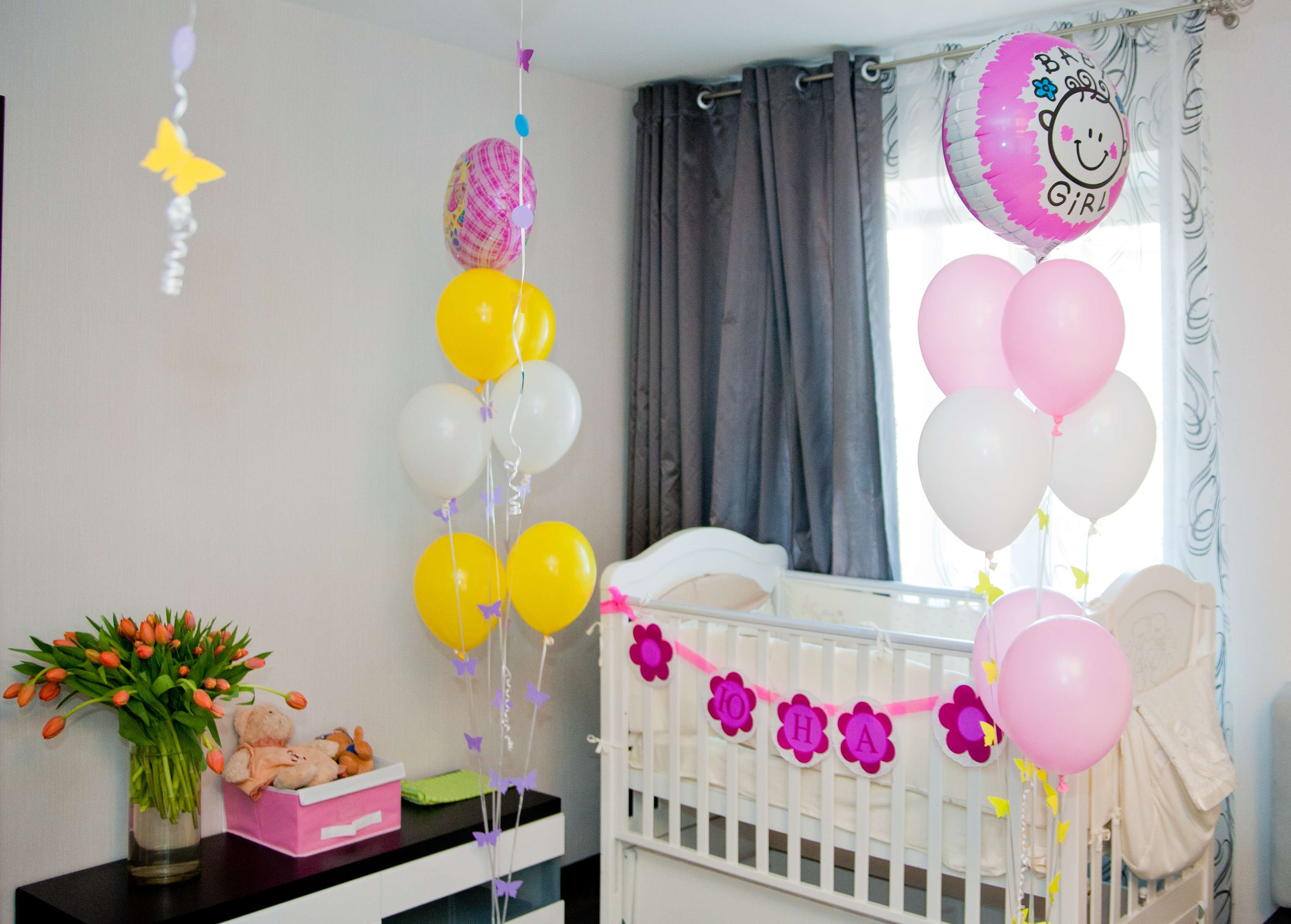 newborn room decor