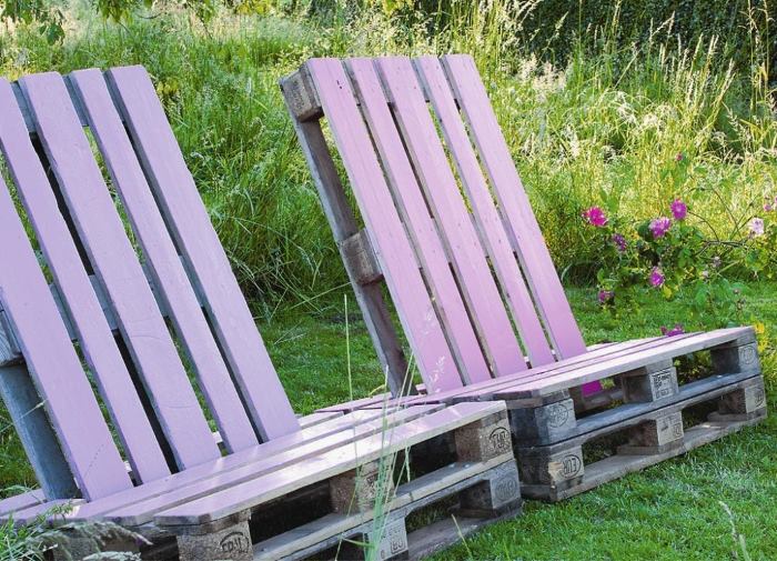 Do-yourself garden deckchairs dari palet