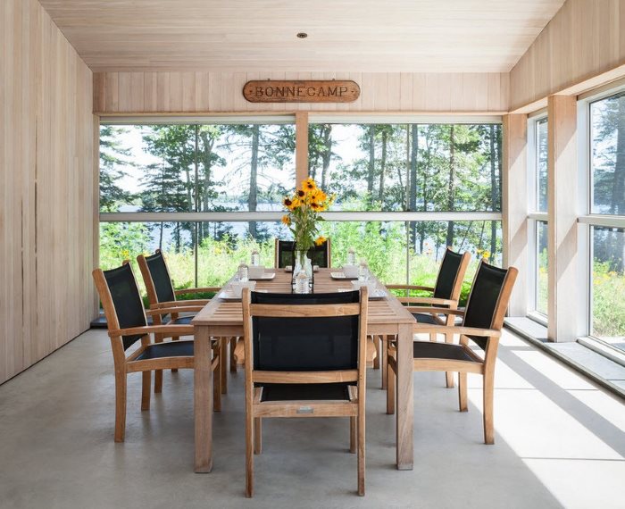 Design of a dining area on a summer terrace