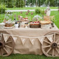 Rustic wedding table decoration