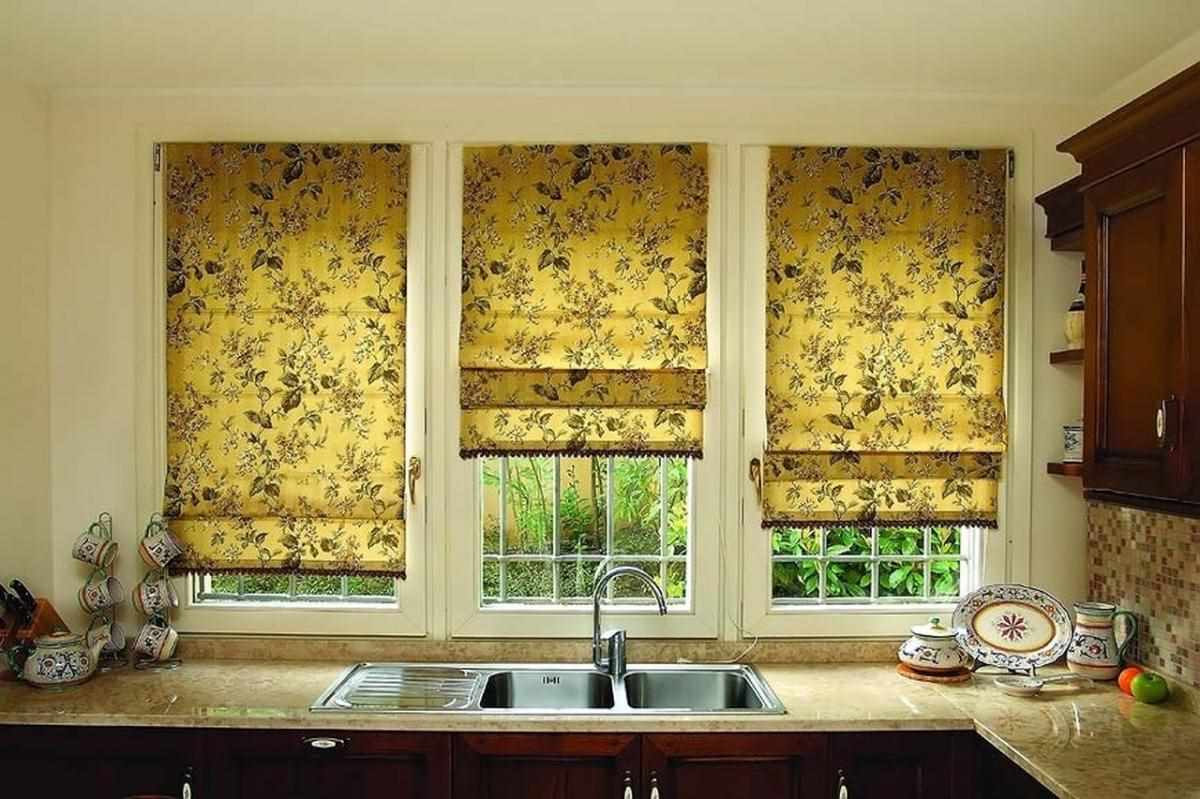 an example of a bright window design in the kitchen