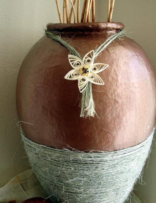 Papier-mâché vase for interior decoration