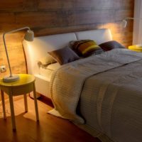 Lamps on the bedside tables