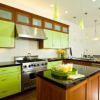 Green color in the design of the kitchen