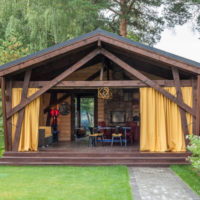 Spacious gazebo for receiving guests