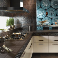 Mosaic dalam hiasan dapur dalam warna gelap