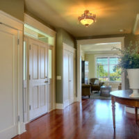 Interior decoration of the corridor with foam moldings