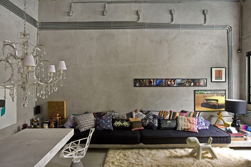 Béton non fini dans une chambre de style loft