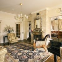 Colorful carpet on the living room floor