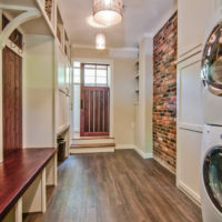 Design of an extended hallway of a country house