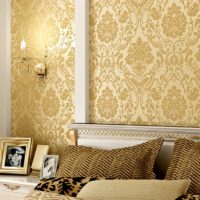 Golden wallpaper in a classic style