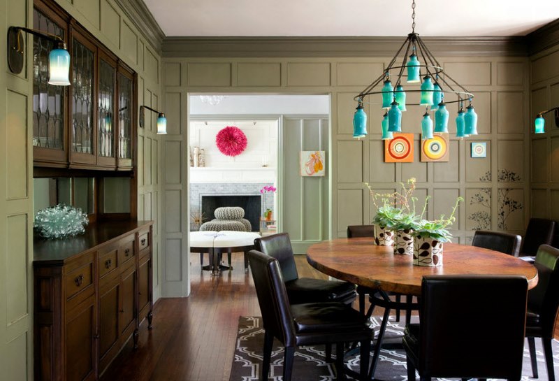 Moroccan-style dining area in a private home kitchen