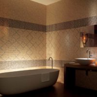 Decorative lighting in the bathroom