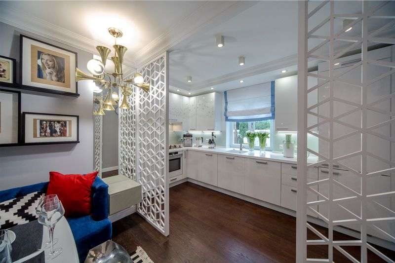 Lattice walls in the kitchen-living room