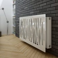 Skrin plastik pada radiator