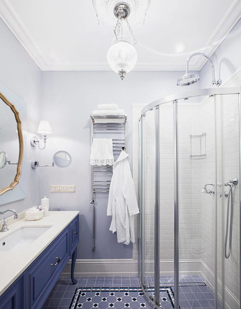 Corner shower in the combined bathroom