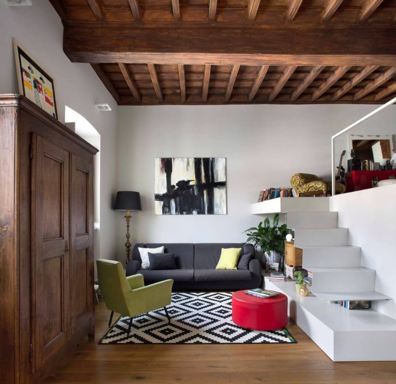 Wooden ceiling in a studio apartment