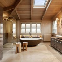 Chalet style bathroom design