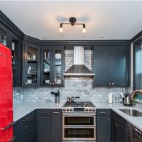 Dark gray fronts of the kitchen set