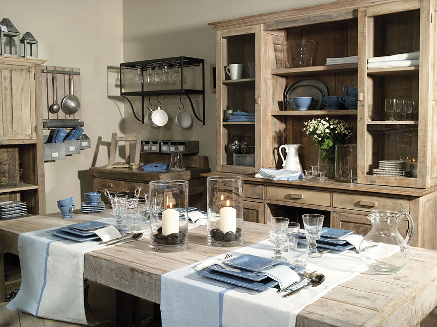 Kitchen cabinet with open shelves