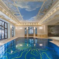 Spacious floor in a spacious living room